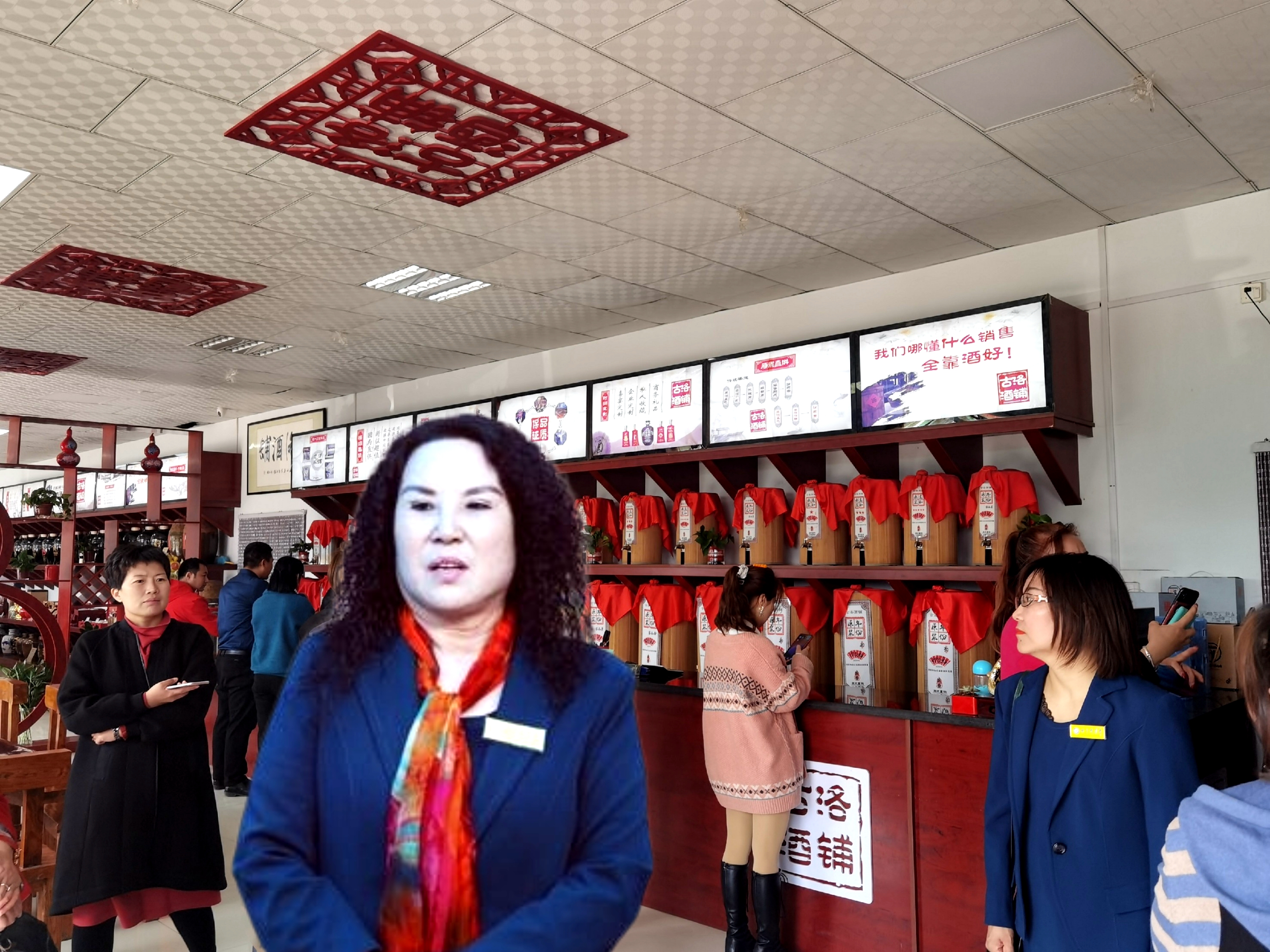 栽下梧桐树引进金凤凰,栽棵梧桐树引来金凤凰