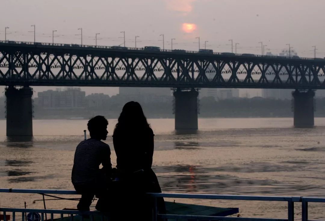 一入武汉热血腾,从此爱上这座城