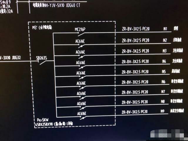 没跳闸插座爆了家里没电了怎么修,家里插座没电找不见哪里线断了
