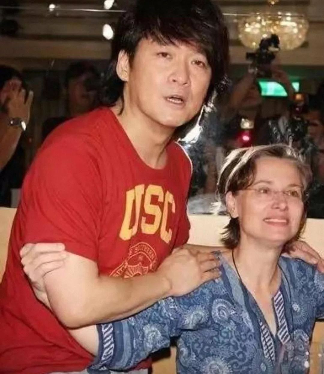 刘烨娶洋媳妇视频,刘烨外国结婚视频