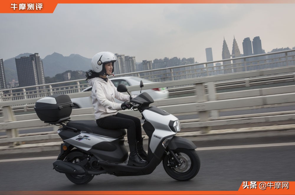 巧格i女车主聊旭鹰125确定不来凑凑热闹？