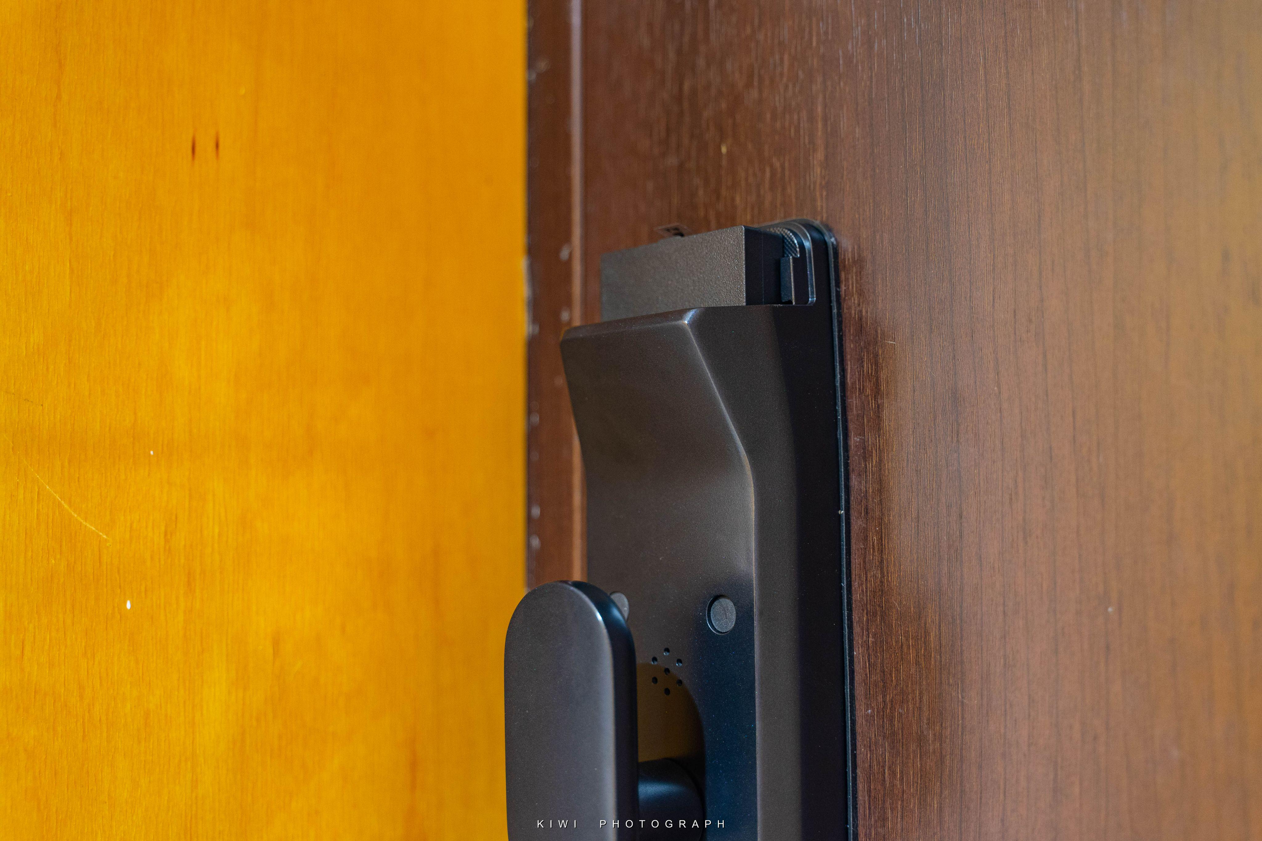 华为智选德施曼智能门锁安装视频,华为智选德施曼全自动门锁测评