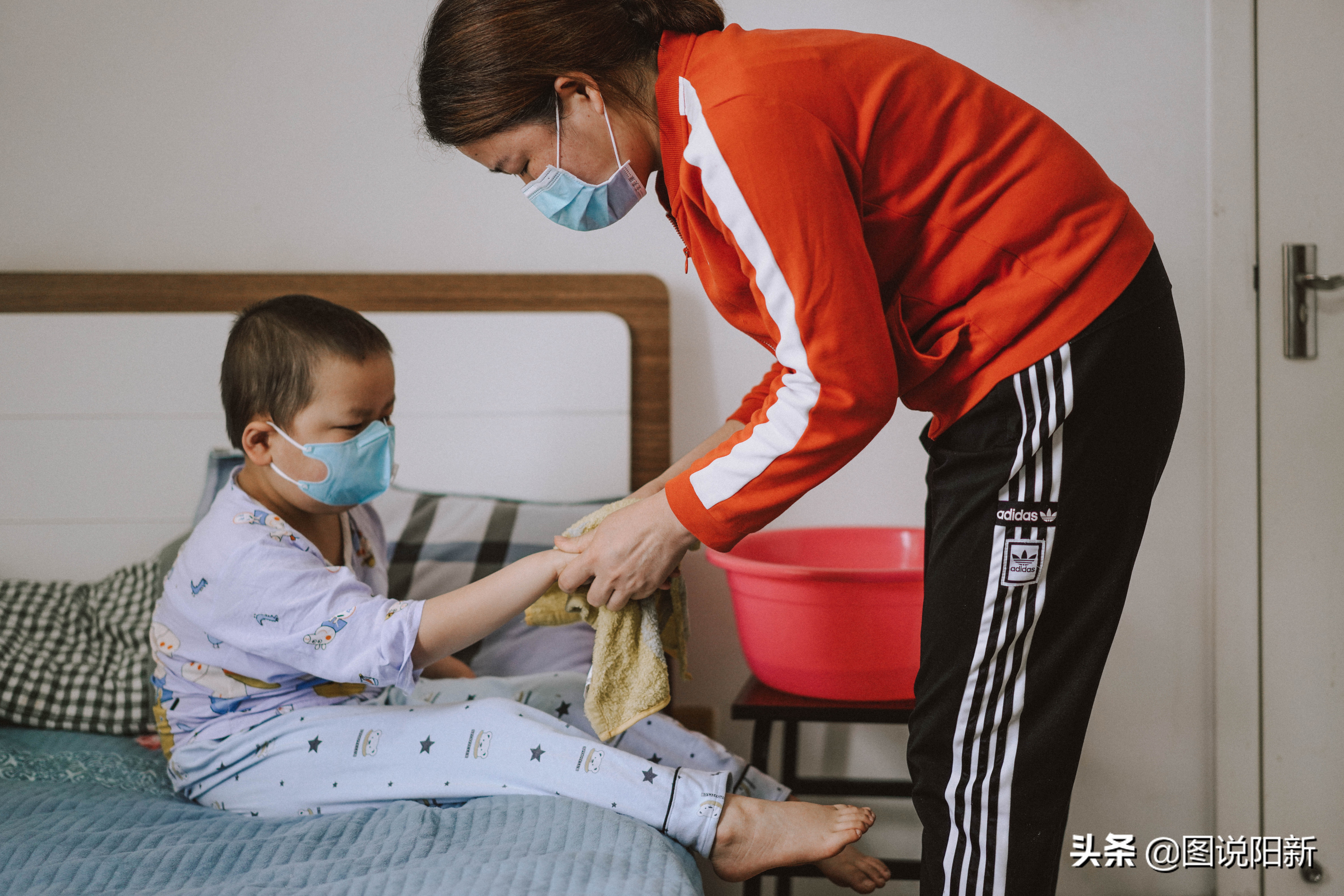 肿瘤儿童化疗期间脑萎缩,化疗后脑萎缩变傻了