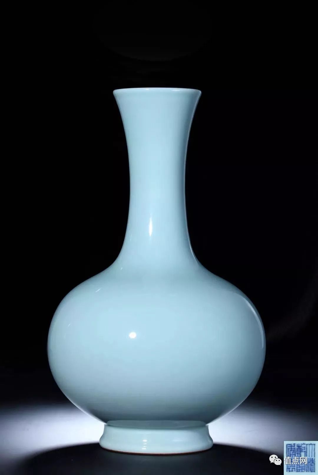 神秘藏窦「十面灵壁山居」|从三件乾隆官窑看大藏家品味