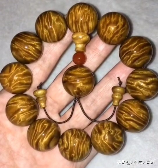 做手串最好的木头是什么,都有什么木头可以做手串