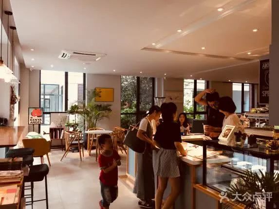 酗酒后起床,会想和重要的人分享的杭州骨灰级咖啡地图