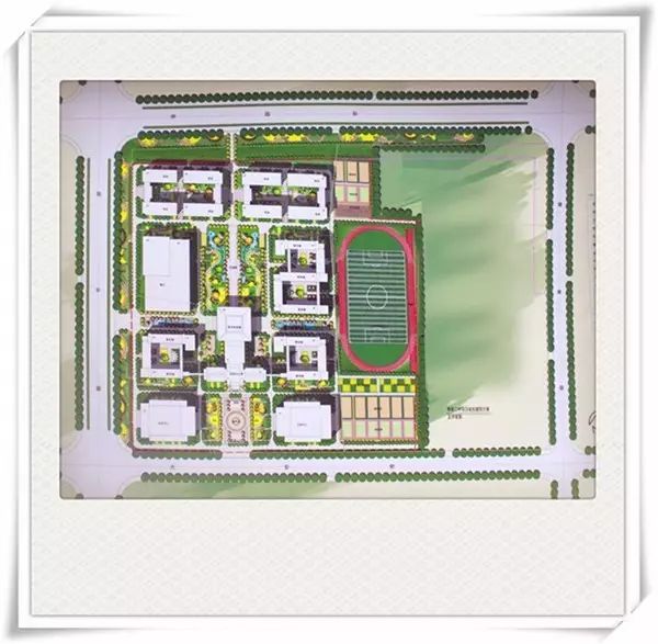 辉煌70年奋进新时代小学征文,莘县二中2018届