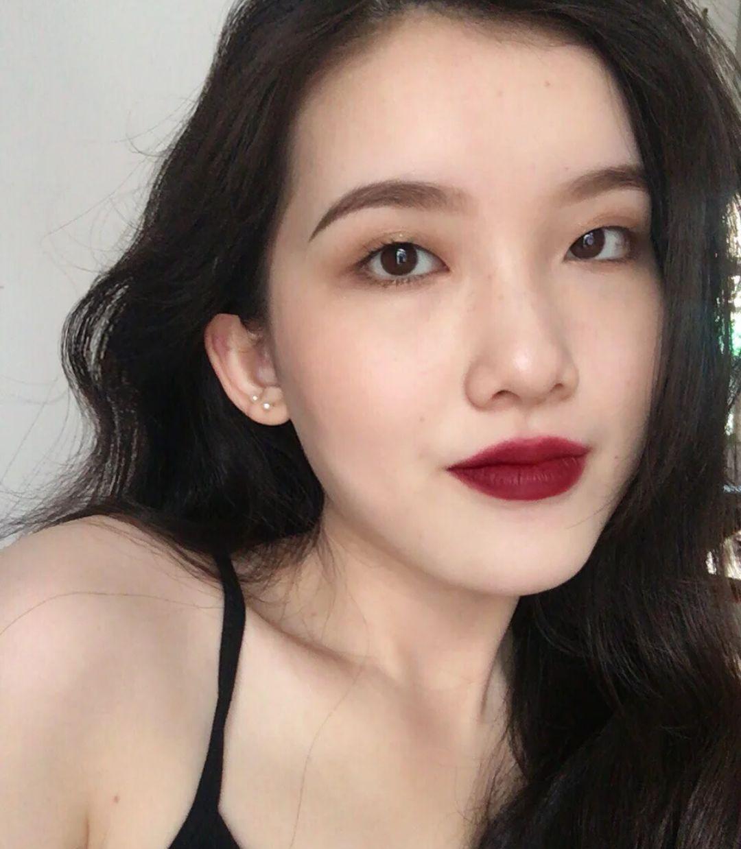 美到没朋友的小金条,21大火,09气质,12很温柔,没有踩雷色