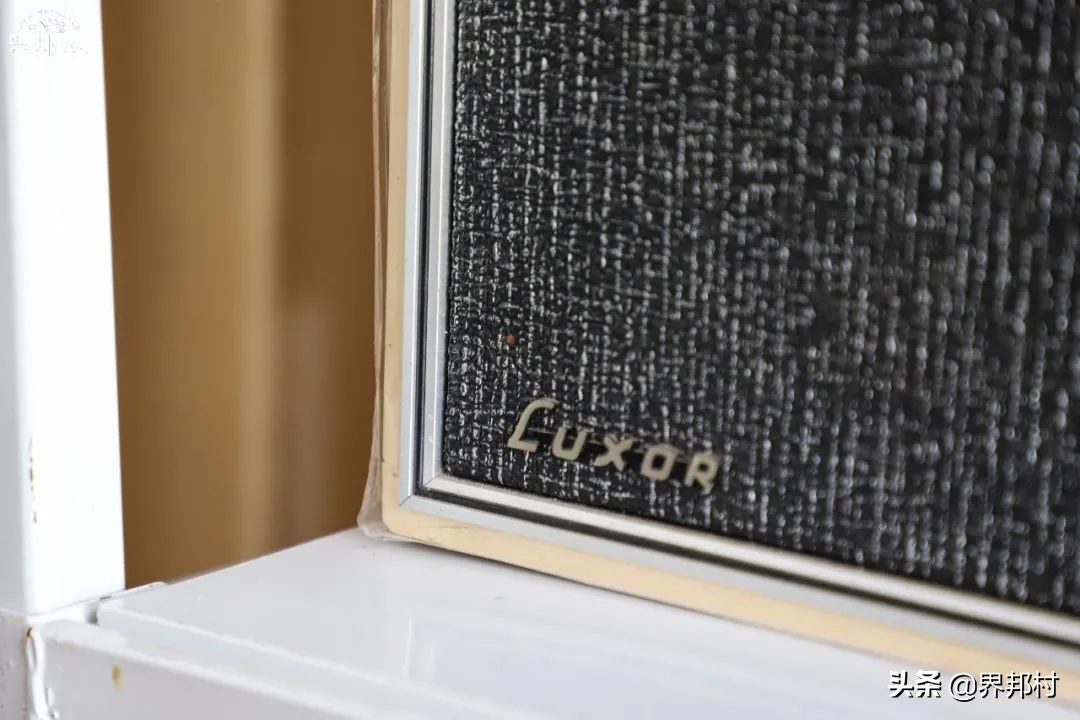 别小瞧这个二手音响店，有的是我们买不起的好宝贝，平时都藏着呢