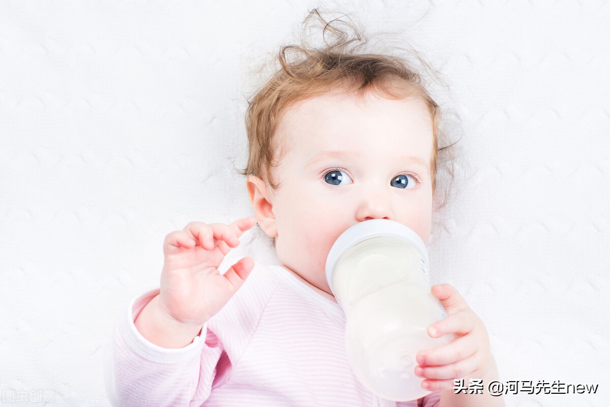 宝宝呛奶急救方法是什么,宝宝呛奶怎么办快速解决方法