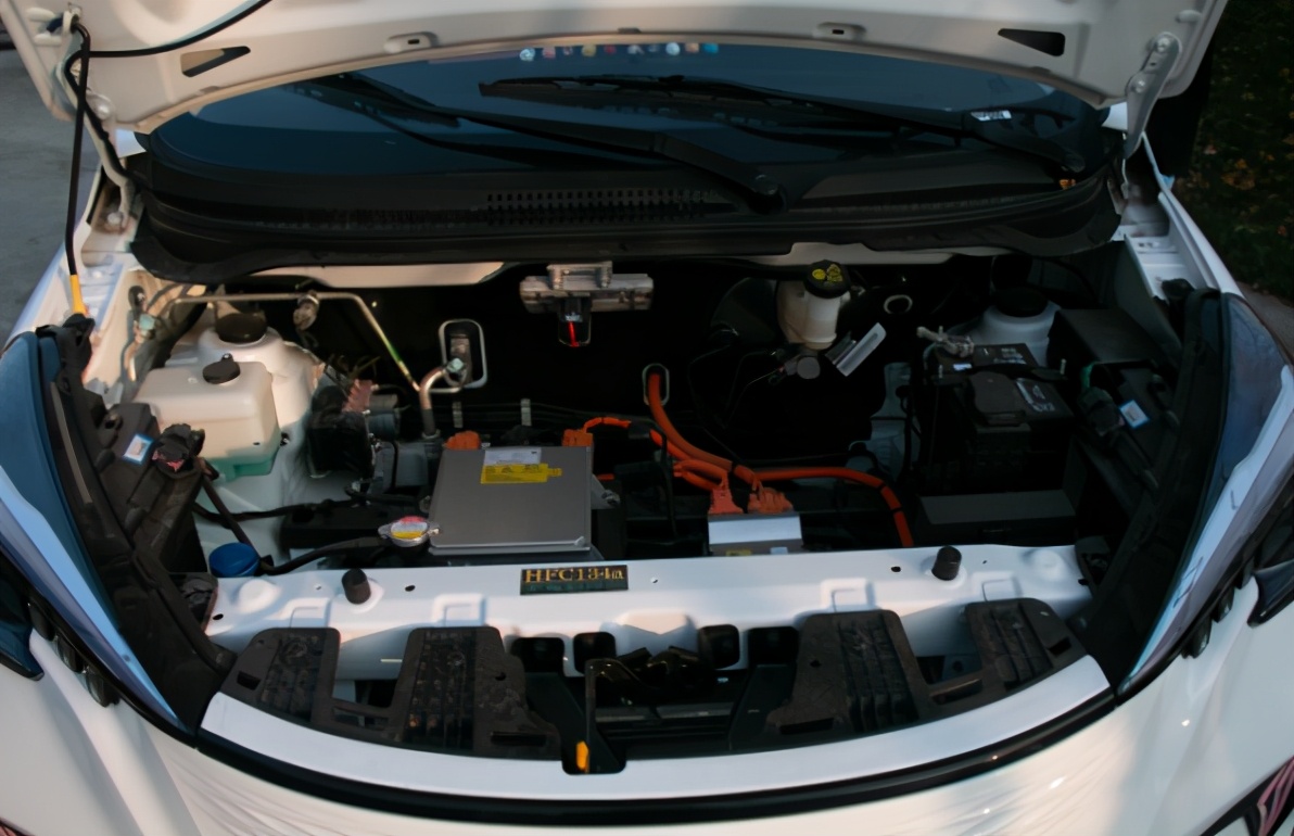 试驾奔奔e-star,奔奔e-star深度测评开火