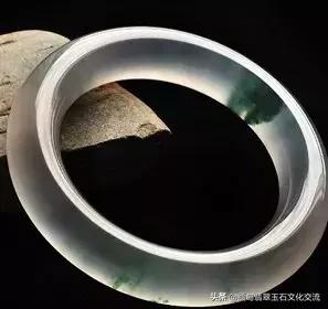翡翠手镯的水头怎么看好坏,翡翠手镯的基本知识大全