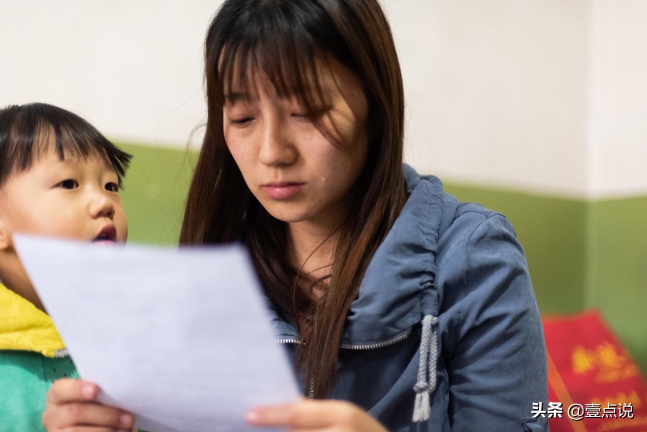 萌娃从小失明却不知真相 (宝宝眼睛险些失明)