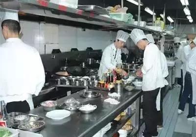 酒店厨师做菜的方法和技巧,酒店大厨手把手教学视频