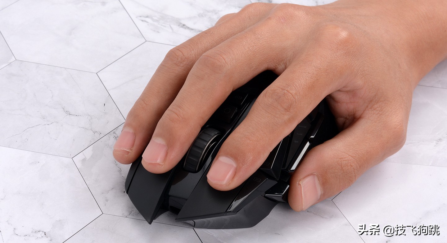 永劫无间罗技鼠标g502hero一键振刀,鼠标推荐罗技g502测评