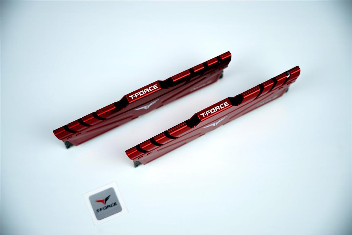 十铨内存冥神3200可以超到多少,内存条十铨冥神好还是海盗船