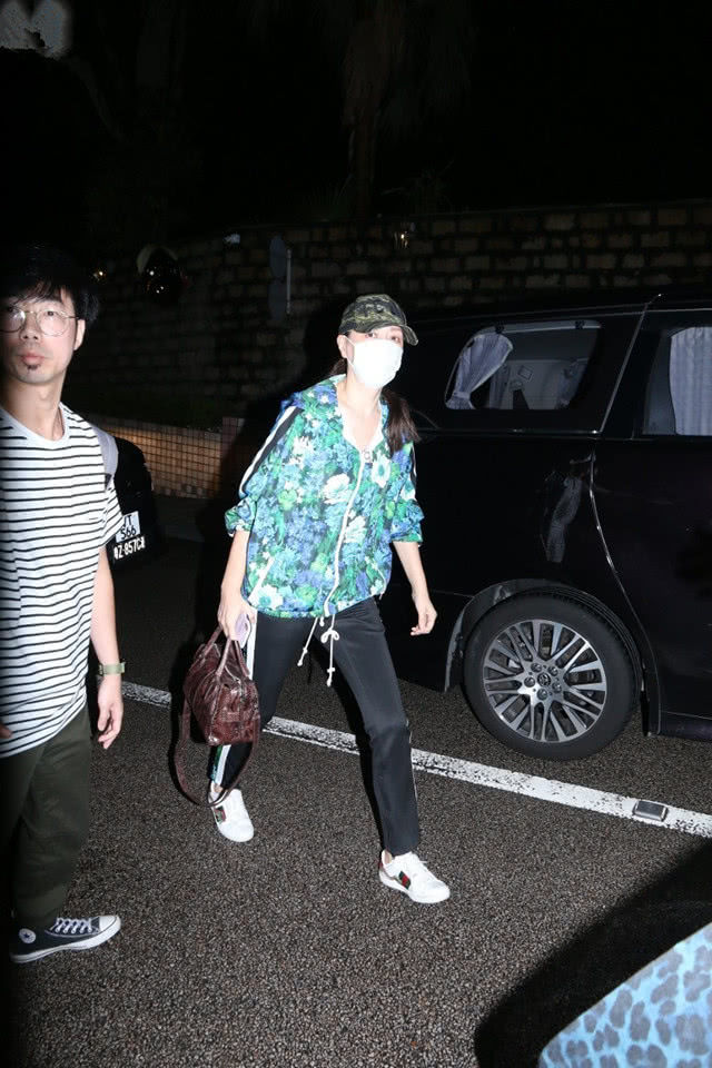 任达华出院后首谈遇袭,任达华被刺紧急回港哥哥探望