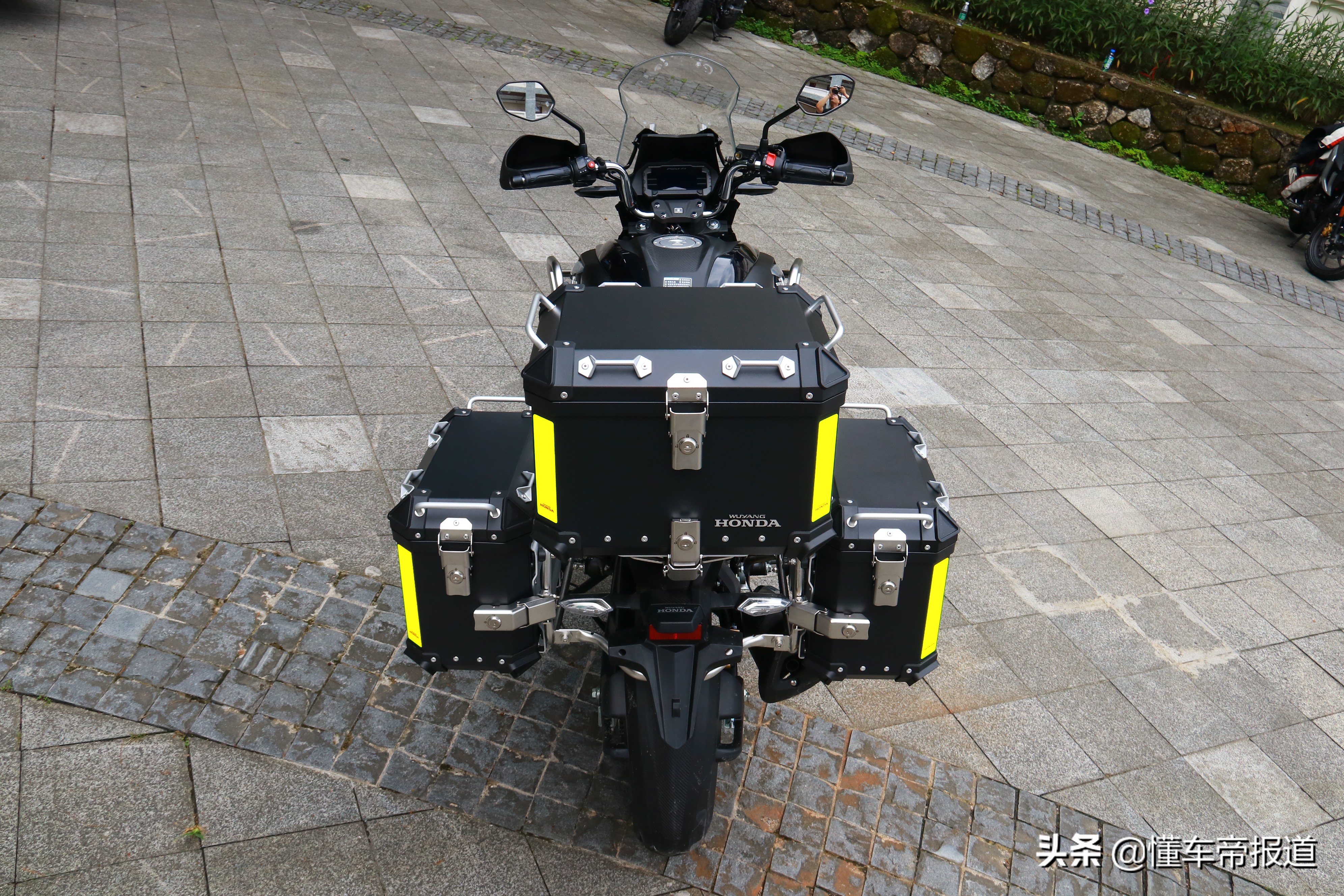 五羊本田cb190x最新测评视频,新启程摩托车