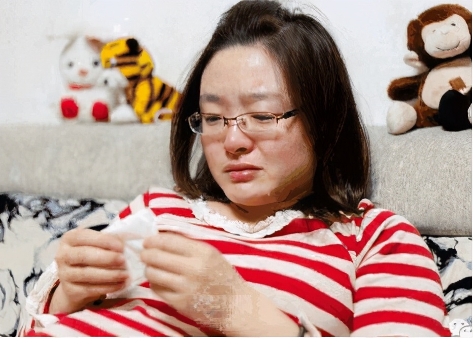 坐月子期间为什么不可以哭,为什么坐月子不能掉眼泪