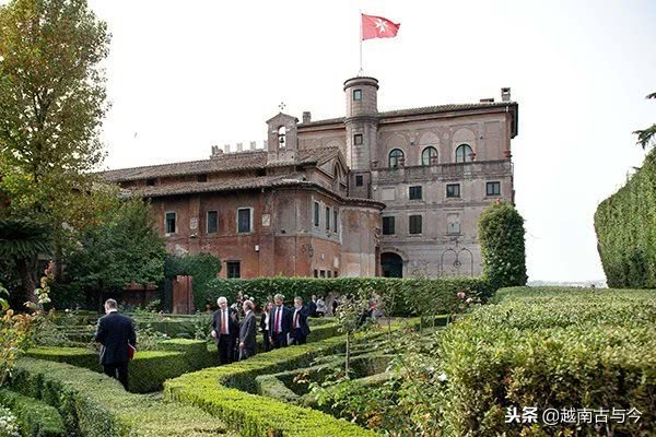 梵蒂冈是世界上最小的国家,梵蒂冈是世界上最小的国家英语