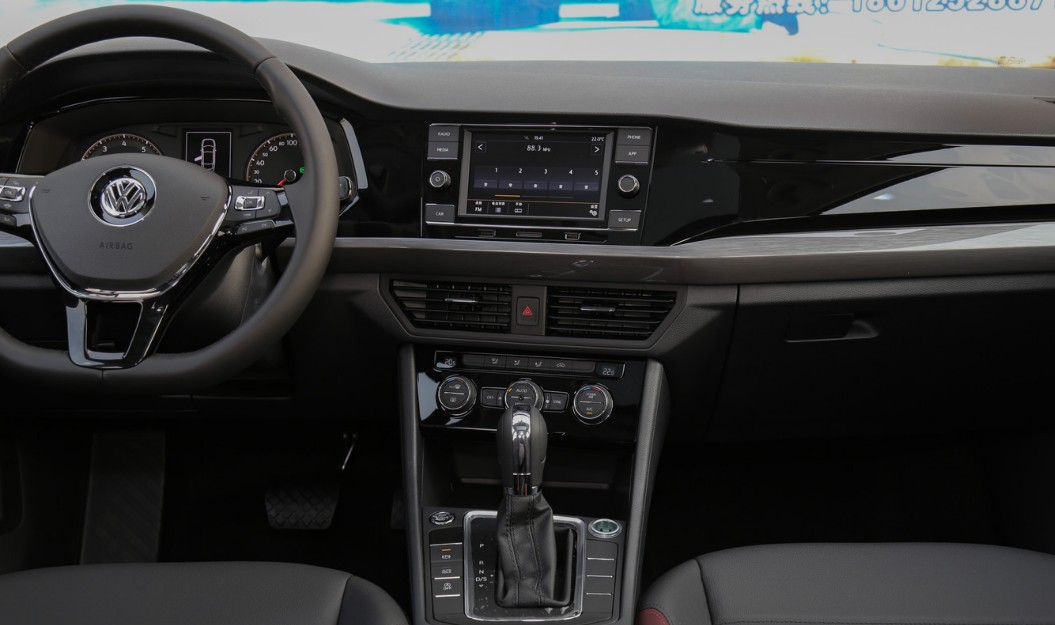 大众宝来19款碰撞,新款大众宝来安全系数