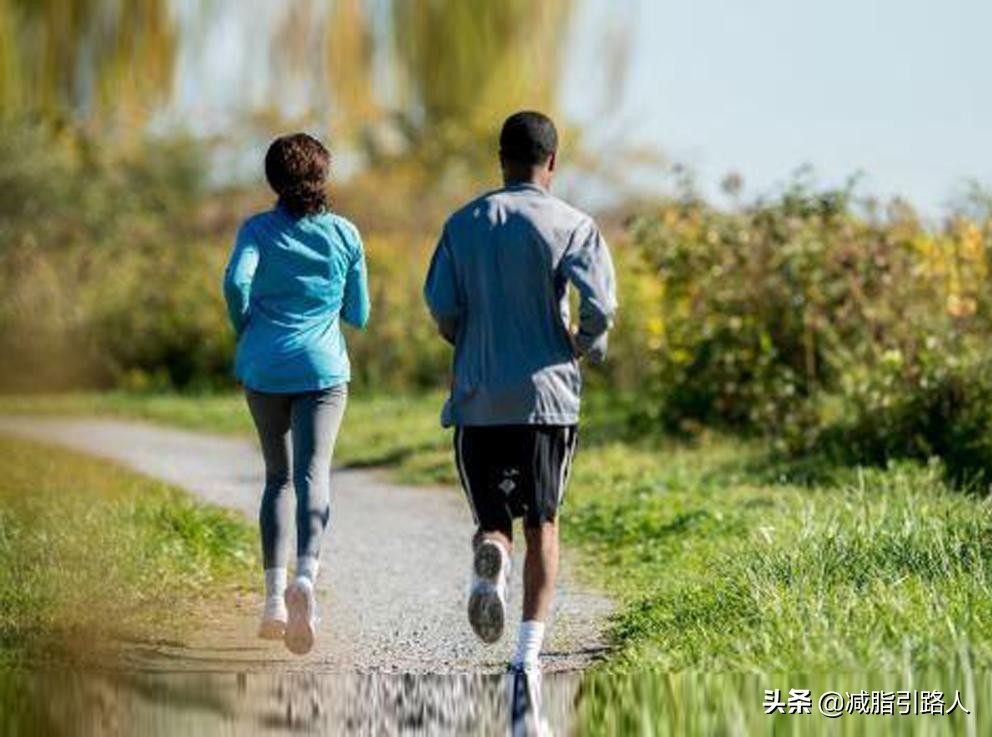 跑步跑完步不能做的四件事,跑步注意事项跑前热身跑后拉伸