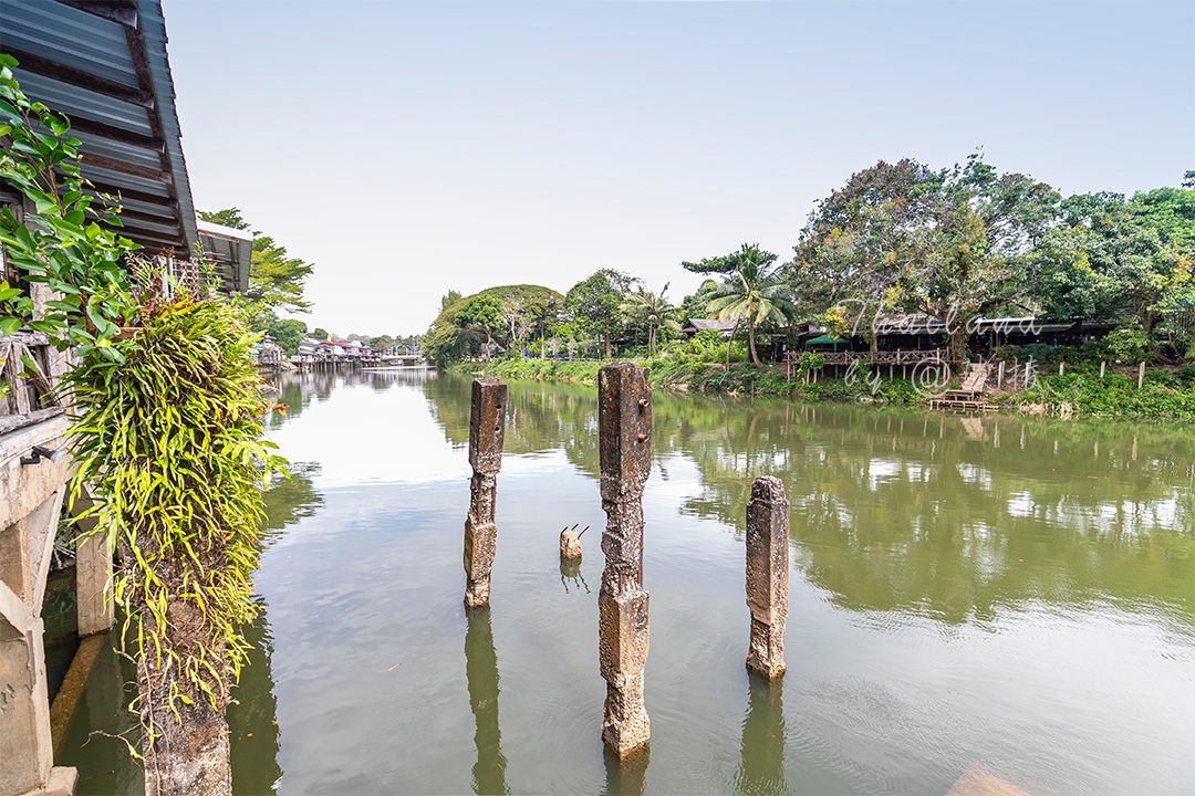 在泰国的“宝石之都”，珠宝街像菜市场，宝石摆地摊上出售
