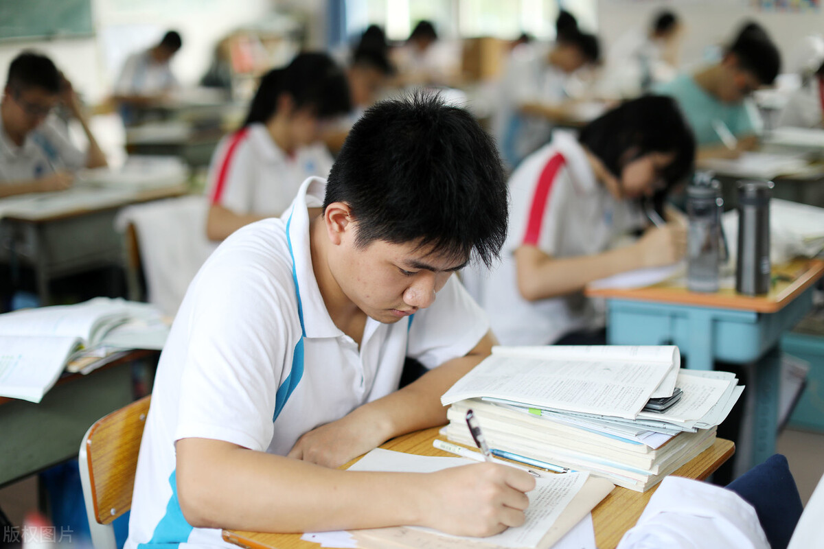 高中生学习建议和忠告,高中生不想学习怎么正确引导