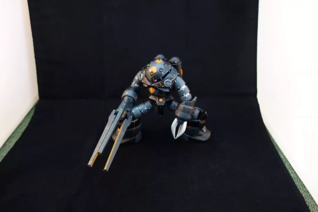 魔蟹带上电磁炮料你阿姆罗也不敢动