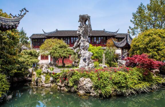 苏州旅游必去十大景点苏州园林,拙政园离苏州站近还是苏州北近