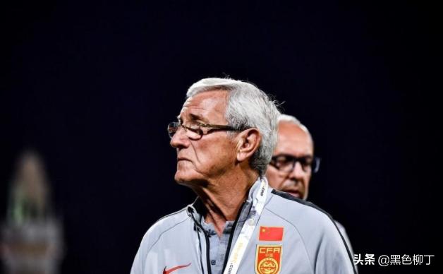 国足新段子玩出花了!《人民日报》官方“内涵”后,网友瞬间懂了