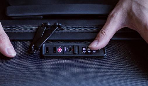 行李箱的选择及注意事项,行李箱怎样选择适合自己的