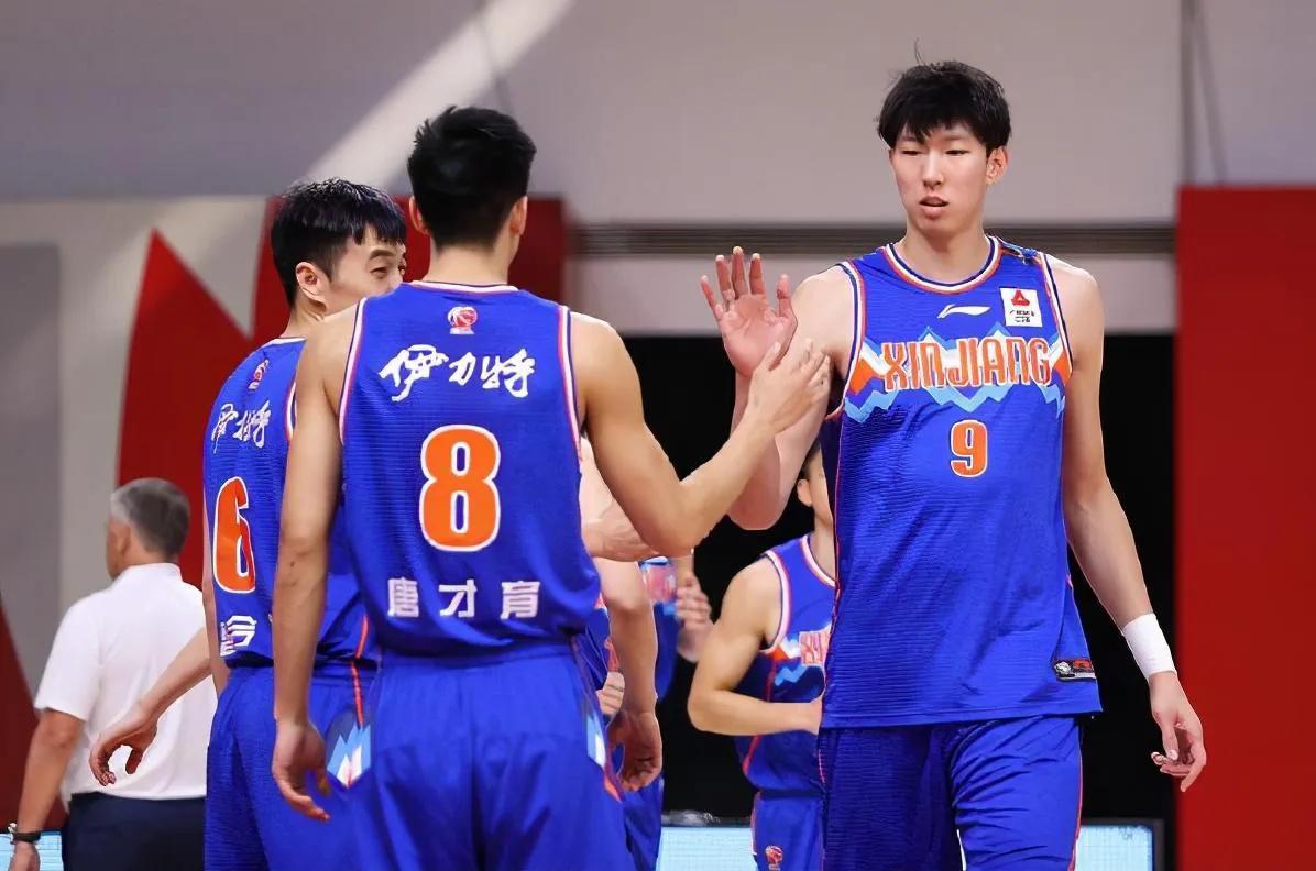 易建联与周琦谁的实力更强,周琦为什么这么难超越易建联