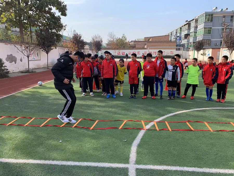 鐪佺骇瓒崇悆楠ㄥ共鏁欏笀鍩硅,鏍″洯瓒崇悆楠ㄥ共鏁欏笀鍩硅