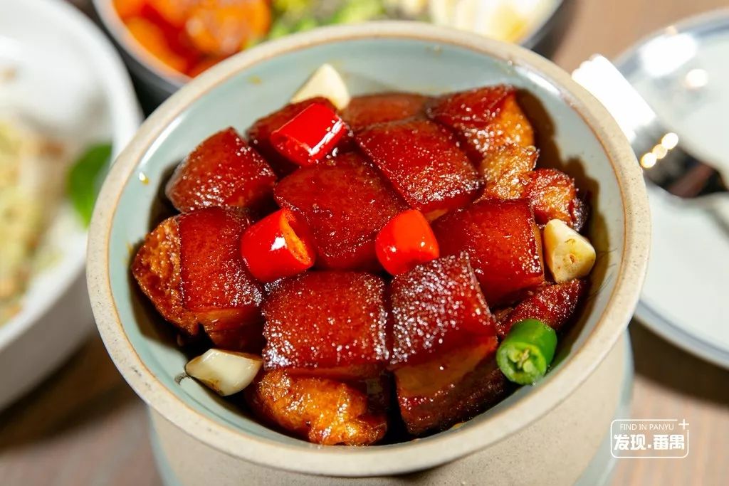 就在市桥！武侠风音乐酒馆来了，卖着60+款地道湘菜！