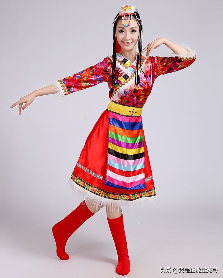 中国各民族服饰图集，你认识几个?