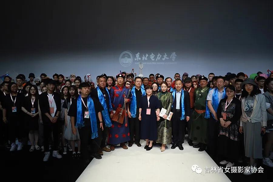 蒙古族服饰第四批非物质文化遗产,蒙古服饰非遗现状