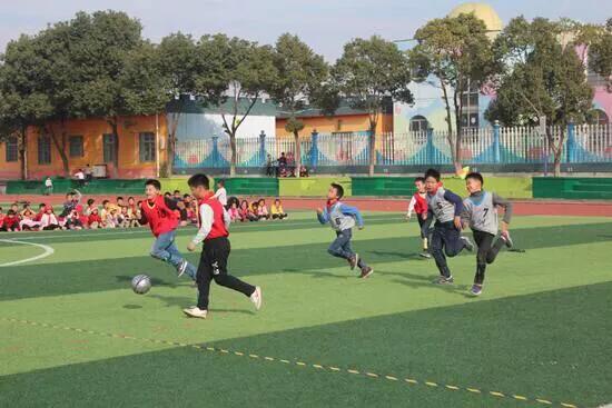 湖南常德津市市新洲镇中学足球,校园足球特色学校要做到哪些要求