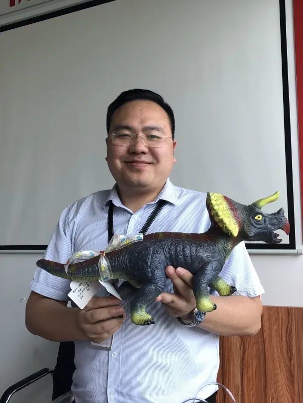 如何增强教师的幸福感,如何提高教师职业幸福感讲座