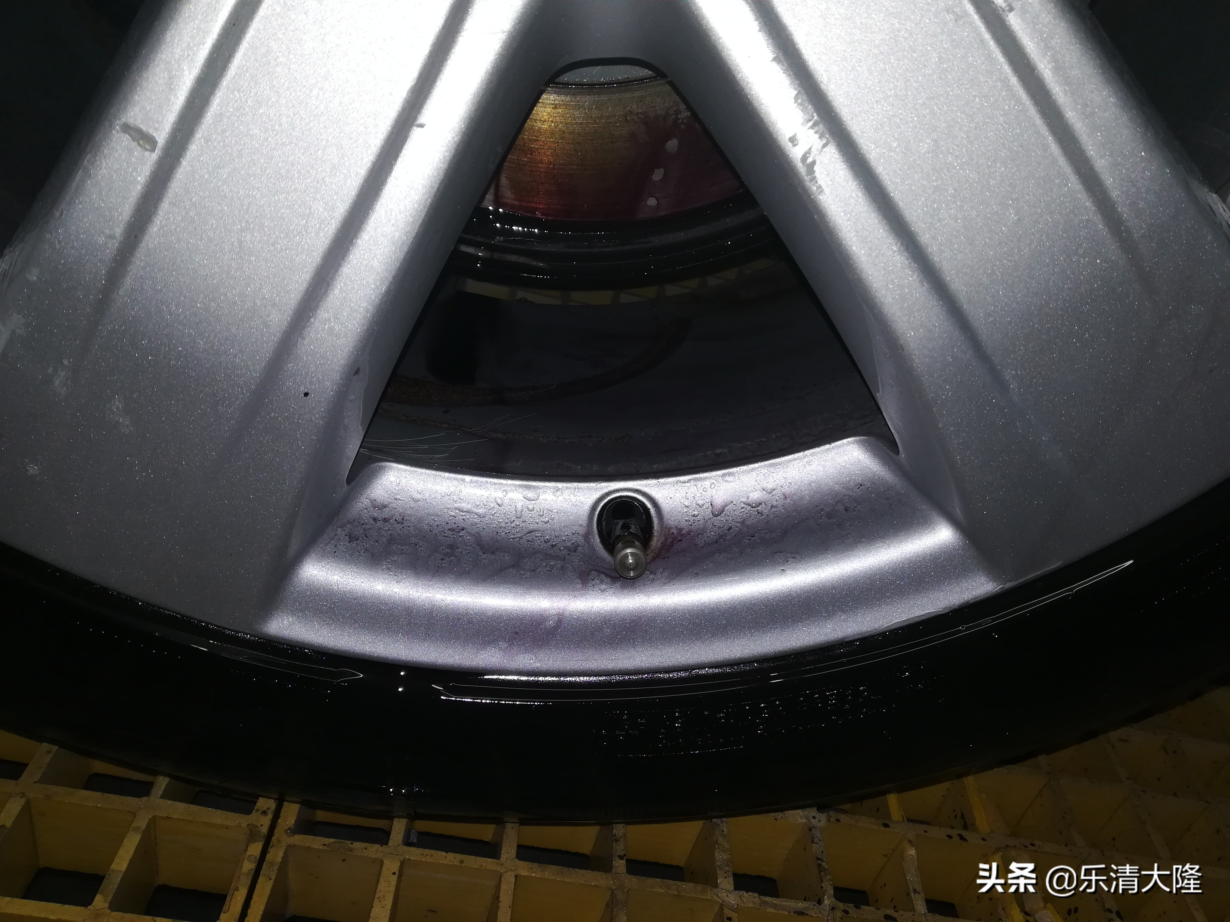 奔驰s350门边镀铬条,奔驰s350座椅清洗翻新