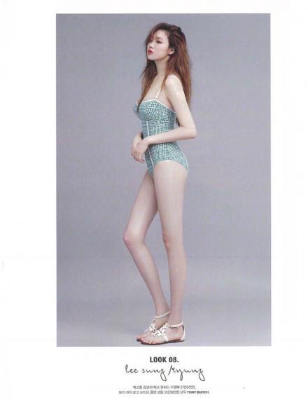 李圣经粉色衣服走秀,李圣经走秀照片