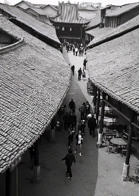 乐山古镇有哪些好吃的 (乐山攻略一日游古镇)