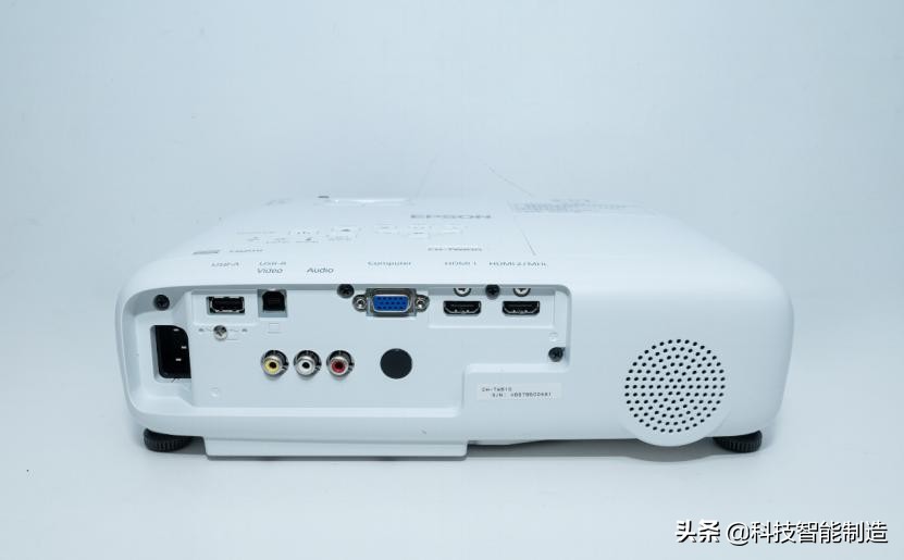 新手入门投影仪选lcd还是dlp,爱普生tw610投影效果