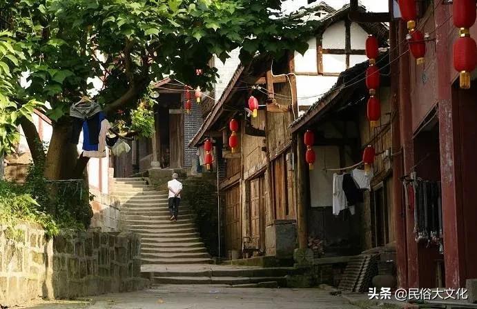 农村俗语屋宅入门步步高,易经中的屋宅入门步步高什么意思