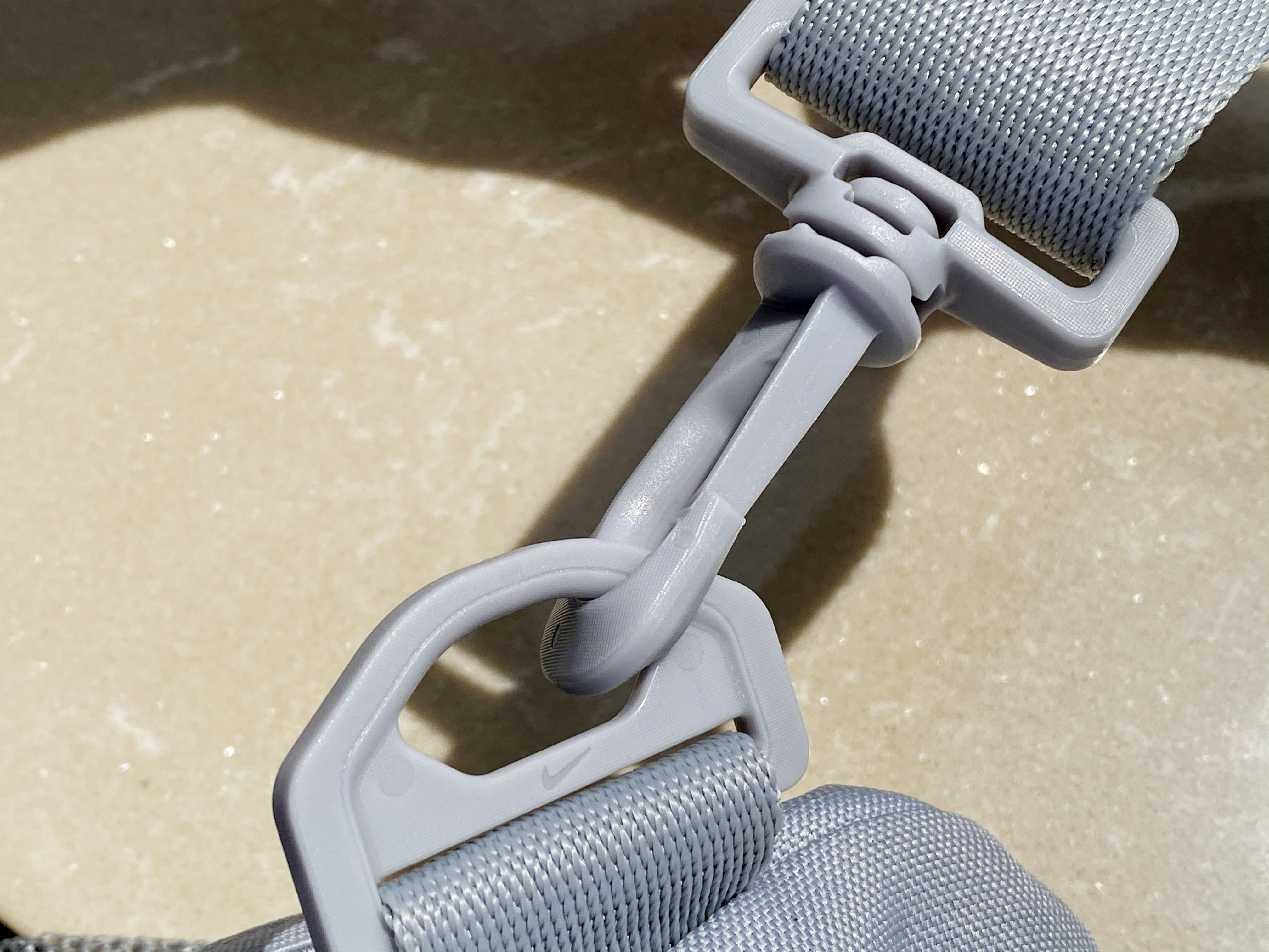 nikefuturepro健身包能当羽毛球包吗,nikefuturepro书包开箱