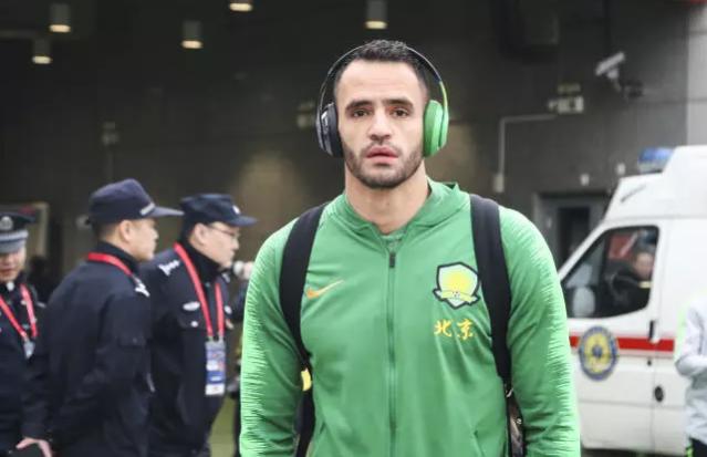 马布里北京国安夺冠庆典,马布里第一次看北京国安