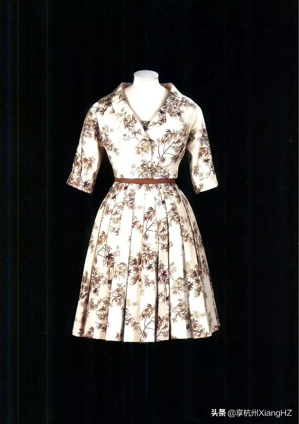 迪奥1997旗袍秋冬大秀 (迪奥1953时装展图片)