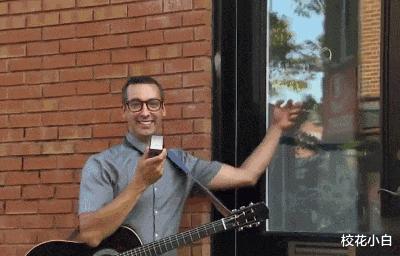 女朋友逛街说脚疼怎么回,女生逛街脚痛男生应该怎么办