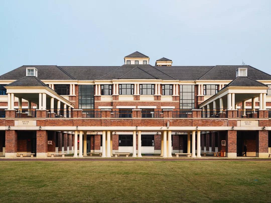 成都巴德美际学校公办还是民办,成都私立学校受新政策的影响吗