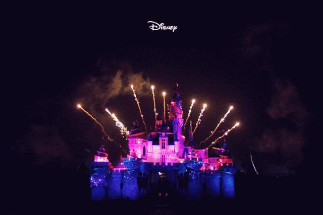 疯狂刷屏！夜晚24:00的上海街头，藏着另一幅面孔…